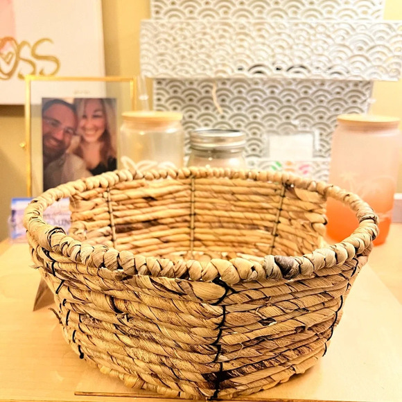 Spa Gift Basket | Custom Made Self Care Set | Relaxation Gift for Her - Picture 3 of 3